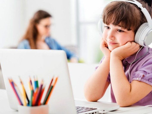 پرورش کودک دو زبانه  ویژه 3 تا 5 سال (کودک فعال)